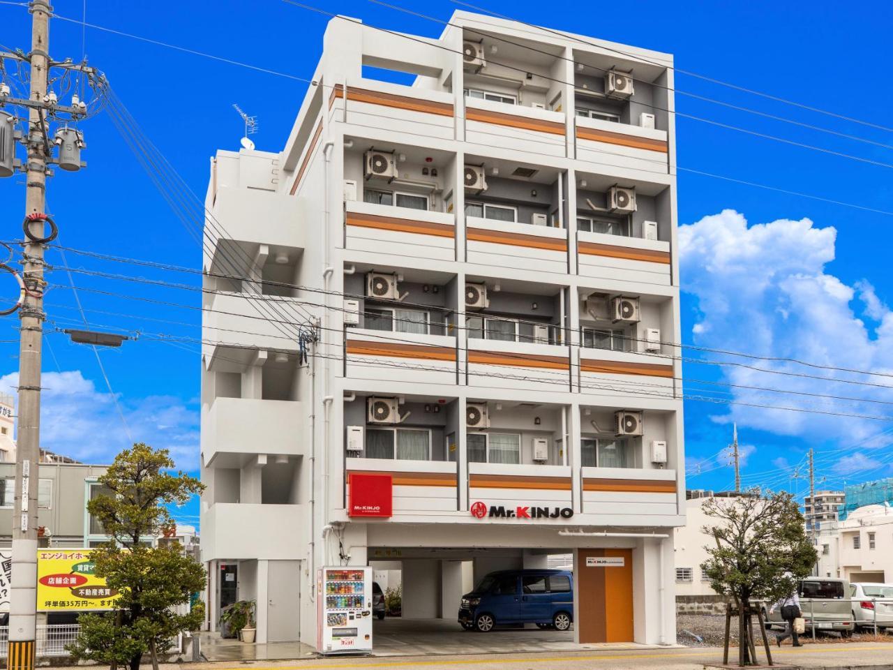 Апарт отель Mr. Kinjo In Uchidomari Гинован Экстерьер фото